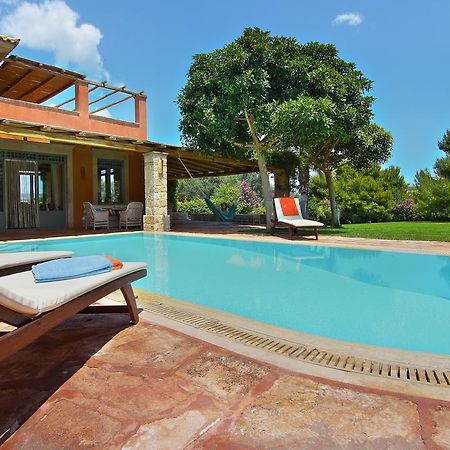 Vouliagmeni Villa Афины Номер фото
