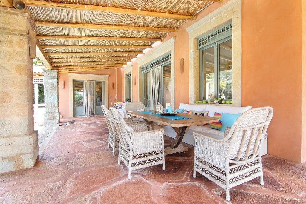 Vouliagmeni Villa Афины Экстерьер фото